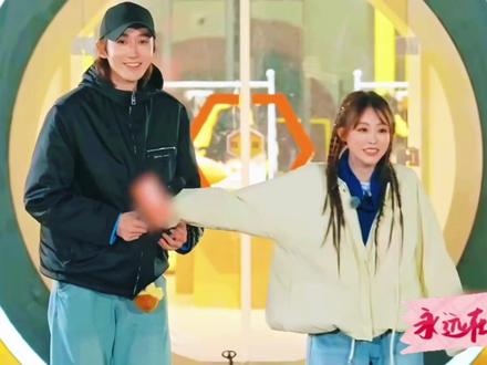 感谢丹子的认可哈哈哈,两个可爱的人一定都会发展的很好的#汪铎 #祝绪丹 #CP #氛围感 #情侣