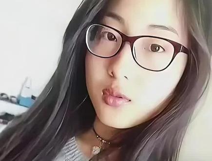 梁靖南,女,30岁,是梁小龙(陈真)与妻子宋骧所生的小女儿