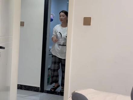 今天吃东北蛤蟆馒头我都告诉他是虎子自己做的了还问#死面虎#江中猴姑饼干#蛇年新排场 #看一遍笑一遍#宝藏猴姑送财运