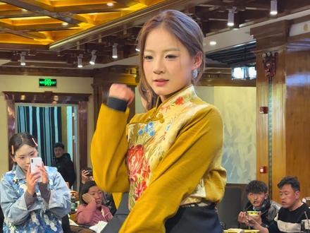 小拉姆还是困困!#绝版 #演出现场拍摄 #上热门抖音小助手 #上热门话题6000亿流量