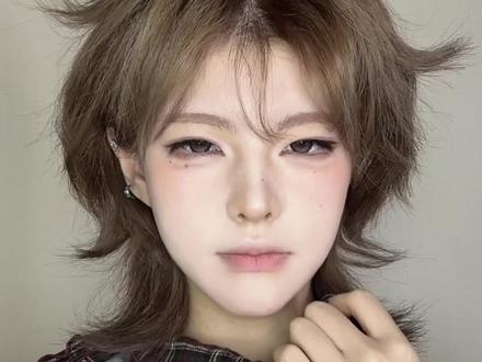 反翘毛发型教程来咯 #发型教程 #妆造分享 #高层次 #少年感 #反翘