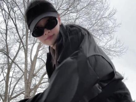 跳成啥样确实不重要了…🤡
至此烤蹄子进行曲艺术已成🐶
#Cortis进行曲舞蹈挑战 #cortis #严成玹 #金主训 #金毛