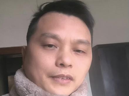 原来是我们高估了呆呆的格局,你之所以不火,是因为你没有等到那块馅饼#讨论 #热点 #断掌80后