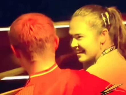 不是,网友姊妹们,到底谁和谁啊😅 #乒乓球 #官宣 #哈哈哈笑不活了 打球的又官宣一对,外国人就是开放!