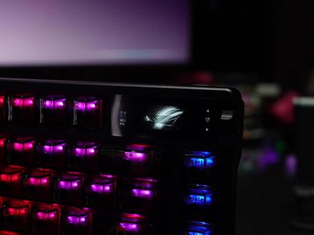 这个键盘真的奢侈呀,游戏颜值双管齐下#游戏外设 #ROG#高级感