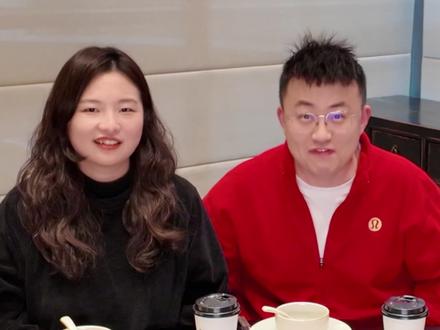 春节特别节目 FUN局的诱惑第一期邀请到的嘉宾他们是@妮酱凯凯 @XXXL张震 #FUN局的诱惑 #春节快乐的n种方式 #和抖仔花式同框