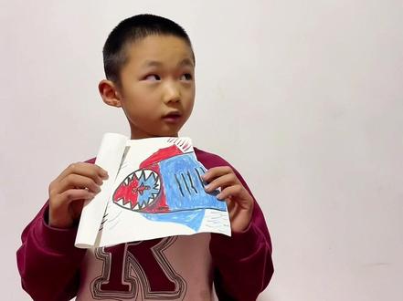 能独立画出好几张,还能讲出来很多故事,天马行空的想法#帅气小哥哥 #可爱的小男孩