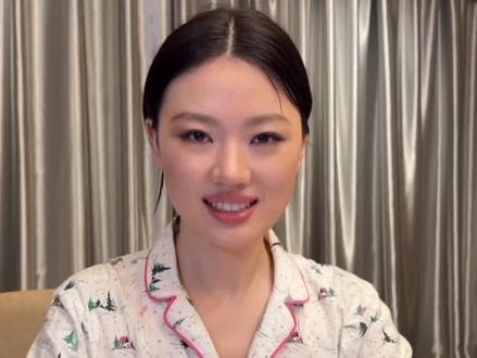 单依纯纯妹妹2.0大连站明信片有三张 #单依纯#单依纯演唱会#单依纯大连演唱会#明信片