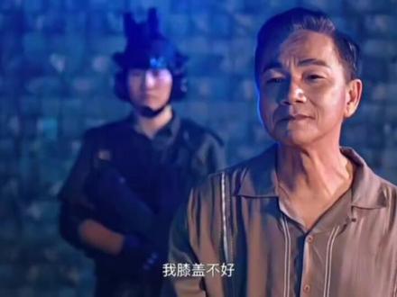 兄弟俩一个比一个帅 ,一个比一个疯狂#网剧繁华落尽#强烈推荐 #热点小助手 #创作者伙伴计划 #金翰 (视频来源于其它平台)