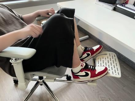 网易小蛮腰S9max人体工学椅 目前坐过所有椅子里最舒服的一把,国补后性价比很高!#网易小蛮腰s9max #电竞椅 #游戏外设#人体工学椅#三角洲行动