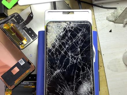 vivo Y31s换屏幕
#手机维修换屏