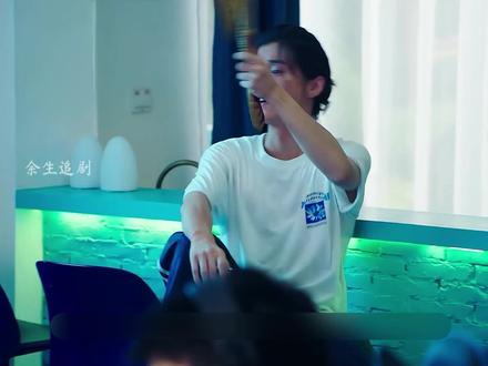 肖枫成为Continue的教练带领他们冲向世界挑战赛#影视解说 #精彩片段 #穿越火线 #肖枫