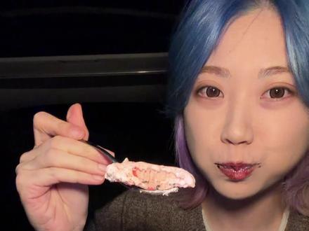 我又来挖DQ了!!!三个味道!!! #大馋丫头 #冰淇淋测评 #甜品测评 #一口下去超满足 #深夜偷吃