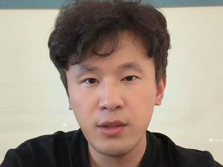 别再乱装 Skill 了,高阶用户都在自己造 Skill 不是越多越好。
别人的 Skill 是别人的经验,你自己的工作流才最值钱。
这期讲怎么用 skillify 把真实会话里的流程沉淀成 Claude Code Skill。
#ClaudeCode #AI #程序员 #Skill #小梅同学