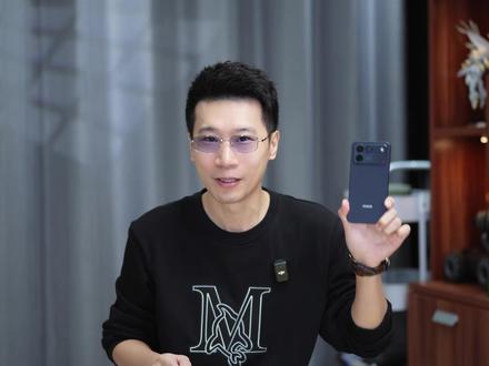 年度夯机做实了?荣耀WIN RT游戏实测 荣耀WIN刚刚发布,上手了荣耀WIN RT,标准版够不够夯?看完了视频再说~#荣耀WIN系列最强电竞手机发布 #荣耀WIN #数码科技 #游戏手机 #荣耀手机