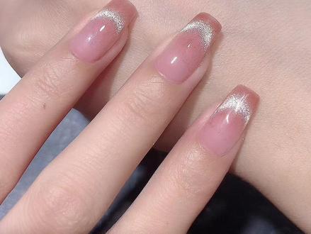 今天是不贴钻系列,不发灰的法式猫眼奉上#2023年新年美甲 #美甲教程 #新年战甲