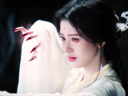 《月鳞绮纪》深度解读 露芜衣回溯的真相 看懂露芜衣的牺牲才明白,她从来都不是恋爱脑#月鳞绮纪 #月鳞绮纪全是仙品高光 #鞠婧祎 #露芜衣救寄灵