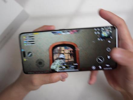 如虎添翼还是实力不够?荣耀80 Pro帧率增强模式实测!你会买吗? #游戏精彩时刻 #吃鸡神器 #一起打游戏 #游戏日常 #数码测评 #荣耀80 #数码科技 #手机 #数码 #小米手机