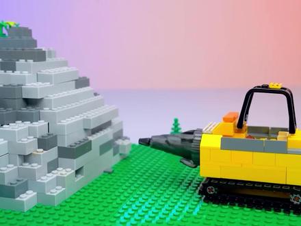 乐高变形金刚:震惊改造后的大黄蜂,不仅能变身战斗机 超强的战力还一击就击溃了威震#乐高 #乐高积木 #乐高积木搭建 #变形金刚 #威震天