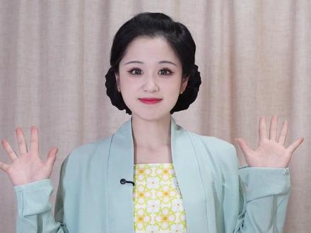 59🥕灯笼裤就是日常穿汉服的混搭神器! #汉服 #汉服混搭 #日常汉服 #白菜汉服 #改良汉服
