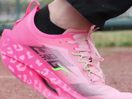 中乔新品飞影GT❗才5xx多💰❓#跑步 #中乔 #飞影