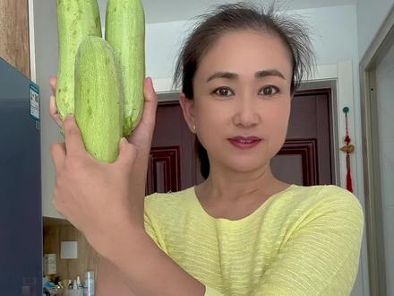 西葫芦这样储存,保留了原汁原味,还好吃#抖音美食 #生活的烟火气息 #西葫芦储存方法 #蔬菜储存 #家常菜 @抖音热点 @抖音创作者中心