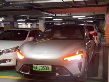 辅助驾驶之自动停车#小米汽车#小米yu7