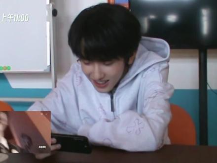 一班的全员祝左奇函生日快乐!#左奇函生日快乐#热度飞飞飞#抖音热度#精选#会火@^呆萌小暖^🦔 @奇的奇函博的博文 @.气温💙🩷铭🎸