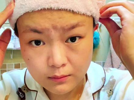 洗完头怎么包头发?30秒教会你#毛巾包头发 #美妆