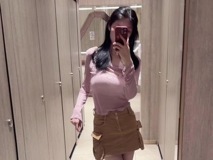 高个从来都不是缺点.希望所有高个女孩们正视身高.改变自己.把身高变成通往美好生活的杠杆.成为“高高瘦瘦”的美少女#高个子女生 #高个子女生的烦恼 #高个子做自己 #高个子女生178 #高个子女生才是yyds