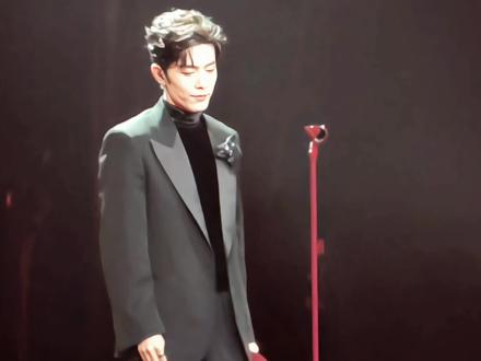 2025-2026东方卫视跨年《现在不跳舞要干嘛》直拍 #肖战 #东方卫视跨年 #东方卫视跨年晚会 #现在不跳舞要干嘛