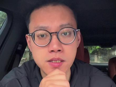 不考虑耐脏还有什么很帅的白银球鞋? #热门篮球鞋 #利刃6V2白珍珠