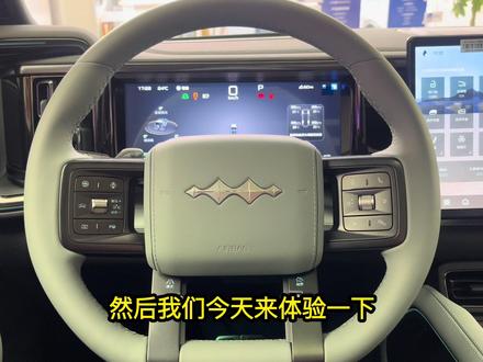 体验方程豹豹5车机,硬派越野SUV也可以很智能! 体验方程豹豹5车机,硬派越野SUV也可以很智能!#潜力新星奖 #2026懂车帝抖音汽车种草内容创作大赛 #方程豹豹5 #抖音汽 #2026懂车帝抖音汽车创作者大赛