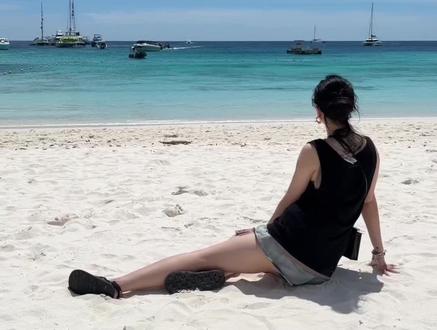已经被洗脑好几天了 #沙嗨 #海滩girl