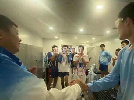 进前四了,奖金翻倍,学费够用了。泪目