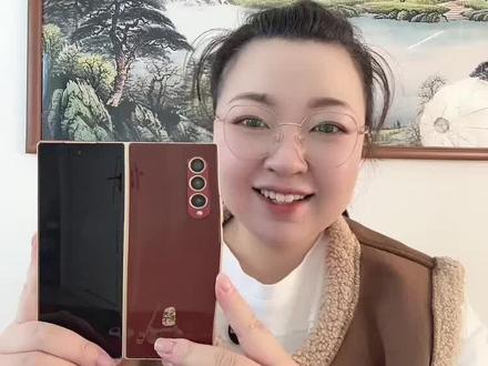 #原创 #原创视频 #手机 #折叠屏 三星w22改版w26 外观这小玩意兄弟们你就使去吧 贼拉得劲儿