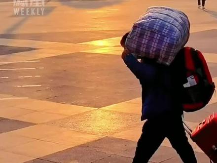 “啊?”当选B站年度弹幕#热点知多少