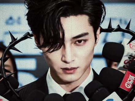 EXO消失的第十三人 ?能跟宗主比肩存在?曾经的王是什么梗? #EXO #KING #咆哮