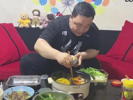 26年我最期待的摩托车,它来了 张雪加油,国产加油,#热爱机车热爱生活 #张雪机车 #820RR