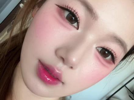 韩女眼线只有0次和无数次#美妆 #分享妆容 #女大学生 #韩妆