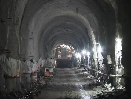 西水中调引水隧道全线贯通!三亚市日供水里量有望提升到120万吨以上 #三亚 #西水中调 #引水隧道