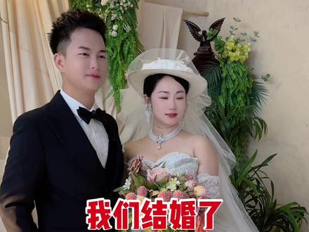 真正的爱, 不在乎容颜老去;人生至幸, 青春年华遇命定之人。