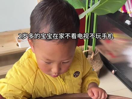 在家低成本高质量做早教,陪2岁+宝宝做艺术启蒙,用纸巾就能做香香甜甜的爆米花🍿,简单又好玩,特别锻炼宝宝的动手能力和专注力,超级简单,快来带宝宝玩起来吧!#创意手工 #艺术启蒙 #幼儿园手工#早教 #早教启蒙