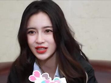 沙溢偷偷八卦baby:黄晓明给多少抚养费?注意baby的回答,太真实 #杨颖 #黄晓明 #baby #明星八卦