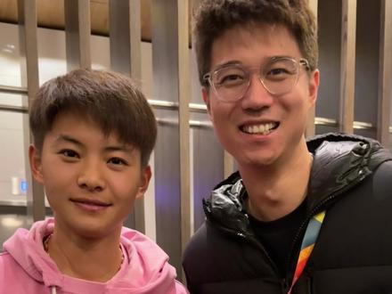 感谢王霜特地送来的礼物,中国足球需要更多的足球偶像!#王霜 #中国女足 #中国足球