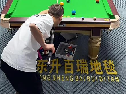 史天琪到达湛江,准备击打两广总督薛珍麒
#台球是一种生活#台球🎱#台球#薛珍麒#史天琪