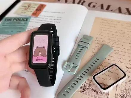 华为手环8表带表壳更换视频看这里✅
#戴出了高级感 #华为手环8表带 #华为手环8更换表带 #表带 #华为手环表带