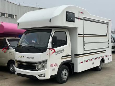 这是一款可以住在车上摆摊旅行的流动房餐车 多功能摆摊做烧烤、炸串,小炒,快餐,汉堡,甜品,还是冰淇淋、雪糕、咖啡、奶茶,冷饮,设备都可以安装,不用固守店面,哪里人多去哪里。#餐车 #房餐一体 #房餐车 #移动店铺 #小吃车餐车美食车 @DOU+小助手@DOU+上热门