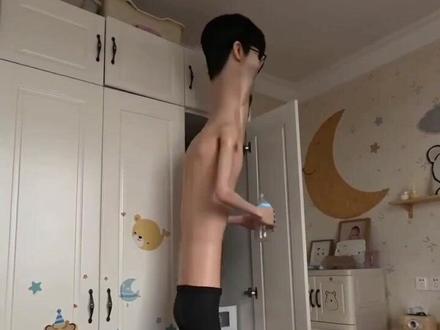 #faker #AI母婴房喂奶小插曲#faker大魔王 #随变ai随便玩 #随变app