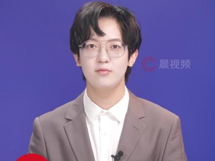 “冷美人”病房直播洗头,在线观看人数超10万人,参赛不仅为奖金,更是为了证明女性实力。#晨视频主播说 #荒野求生 #七星山